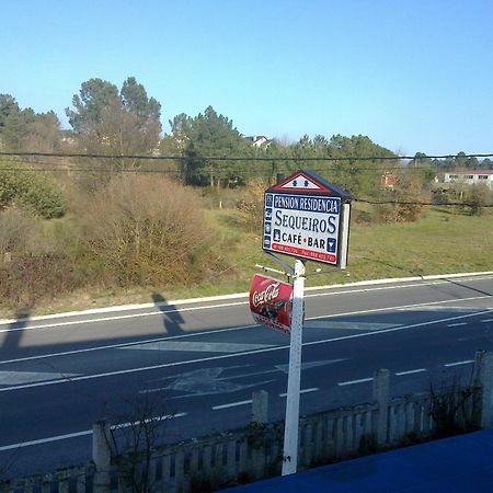 Hostal Sequeiros San Ciprian de Vinas ภายนอก รูปภาพ