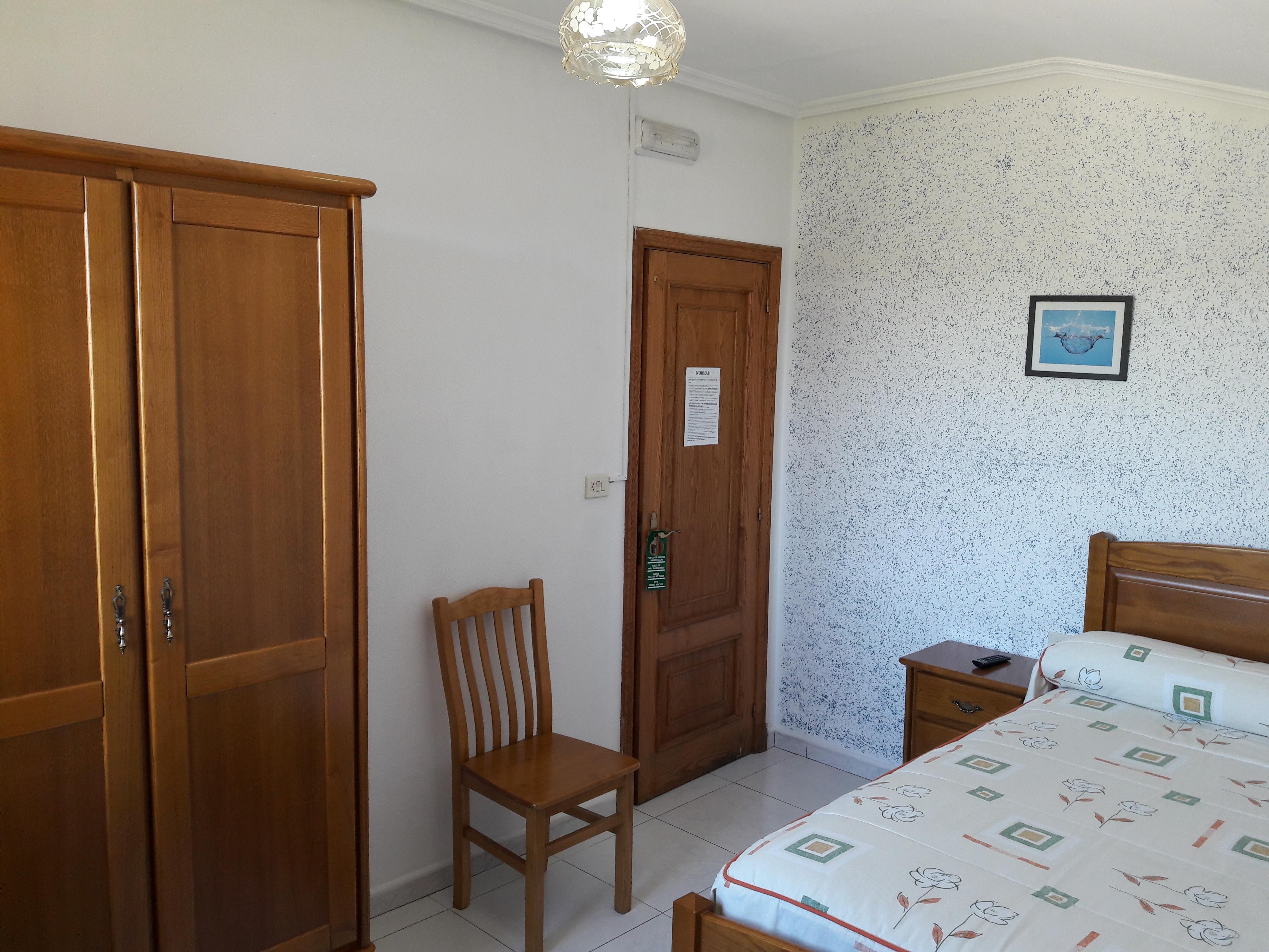 Hostal Sequeiros San Ciprian de Vinas ภายนอก รูปภาพ