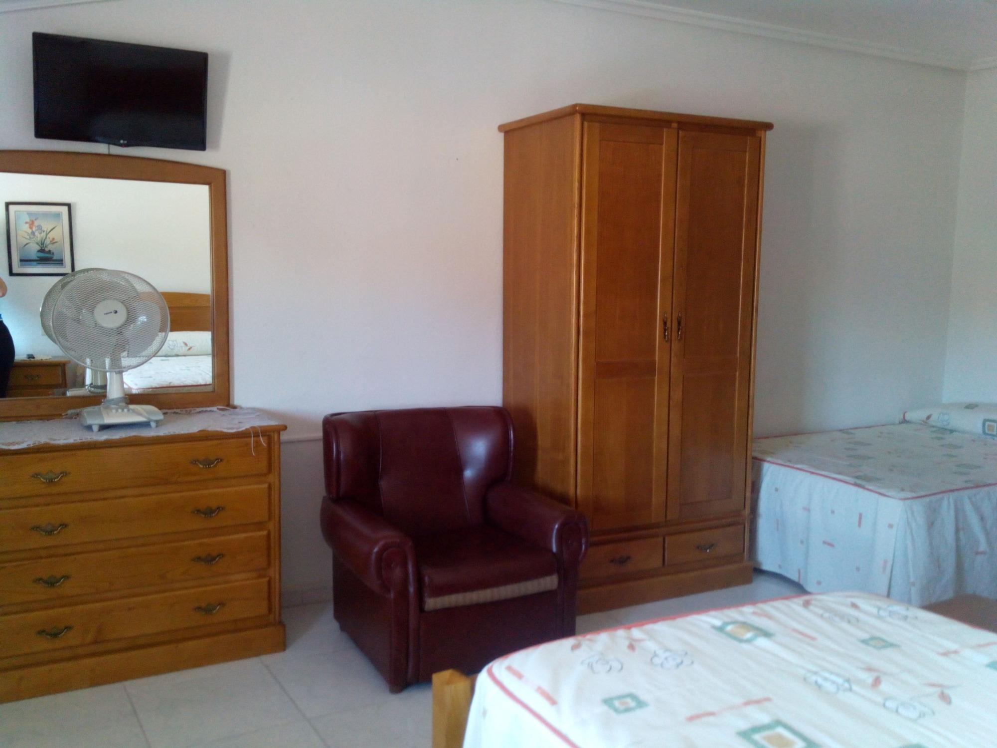 Hostal Sequeiros San Ciprian de Vinas ภายนอก รูปภาพ