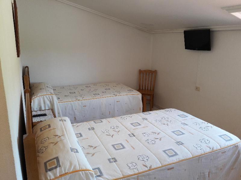 Hostal Sequeiros San Ciprian de Vinas ห้อง รูปภาพ