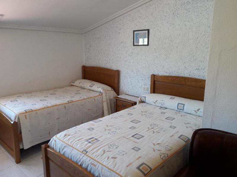 Hostal Sequeiros San Ciprian de Vinas ห้อง รูปภาพ