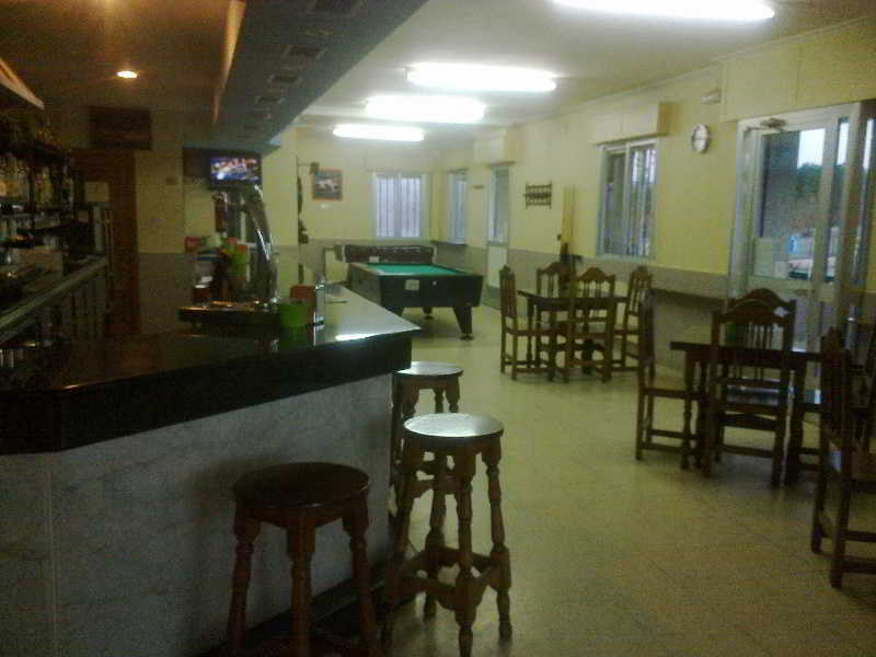 Hostal Sequeiros San Ciprian de Vinas ภายนอก รูปภาพ